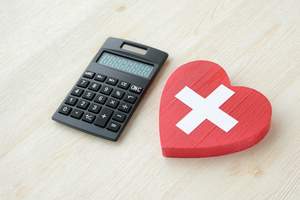 虫歯治療費用を計算するための電卓の写真