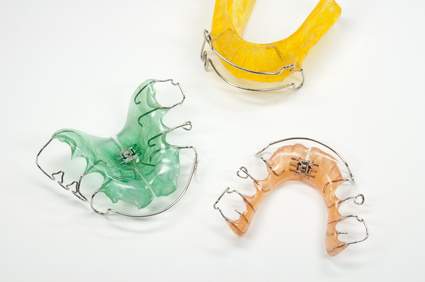 小児矯正で使用する矯正装置