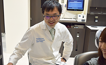 麻布十番の歯医者さんで相談・診察を受けるイメージ